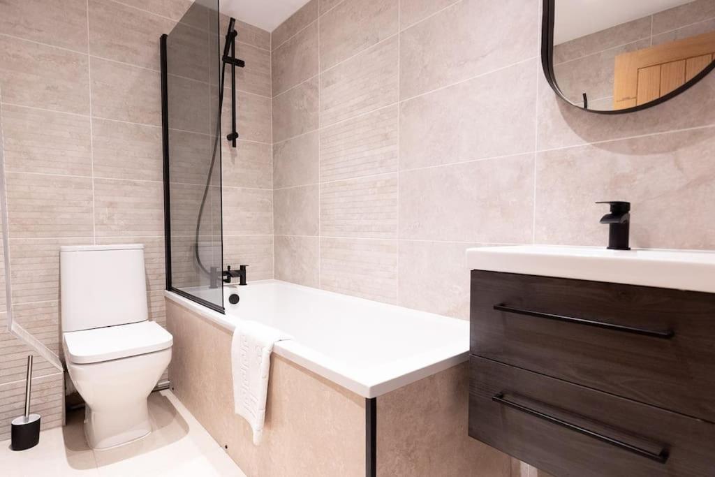 Ford Gate - Modern Luxury Cottage Based In Холмфирт Экстерьер фото